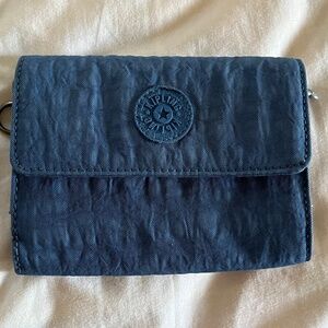 Kipling tri-fold wallet